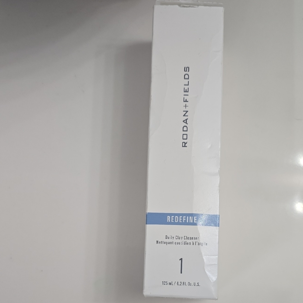 Rodan + Fields Redefine Daily Foaming Cleanser 4.2 Fl oz New in Box Sealed